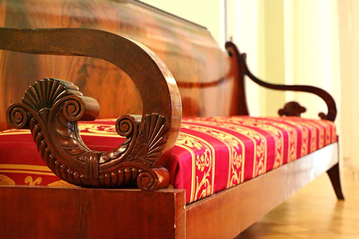  Wooden Sofa Price in Kerala 